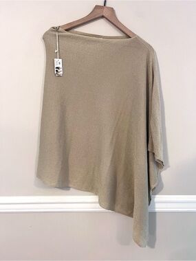 Lexi York Women’s Gold One-Shoulder Knit Bamboo Poncho One Size Metallic NWT